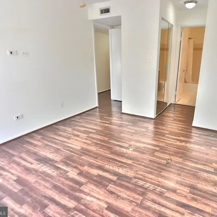 Image 5 - 1713 Ascot Way, Reston, VA 20190, USA - Apartment for rent