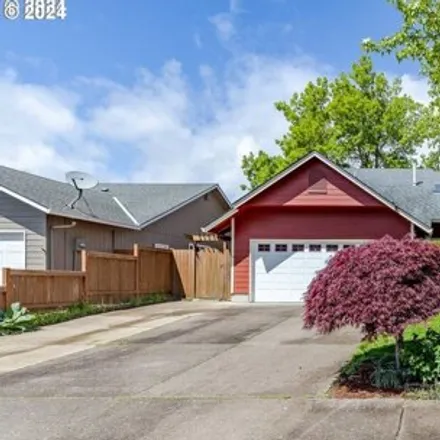 Buy this 4 bed house on 1225 Risden Place in Eugene, OR 97404