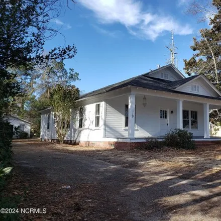 Buy this 4 bed house on 139 Maple Street in Brunswick, Columbus County