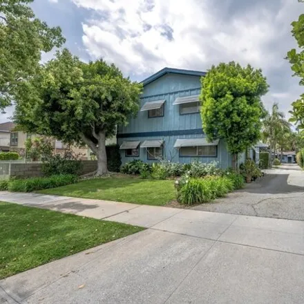 Buy this 9 bed house on 59 South Roosevelt Avenue in Pasadena, CA 91107