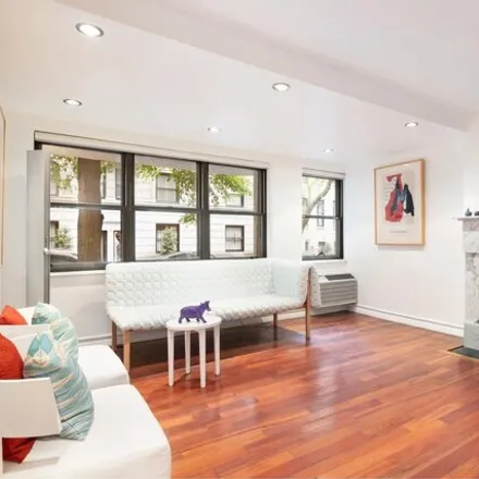 Image 1 - 57 East 75th Street, New York, NY 10021, USA - Apartment for sale