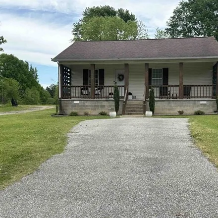 Buy this 2 bed house on 664 Luray Avenue in Henderson, TN 38340