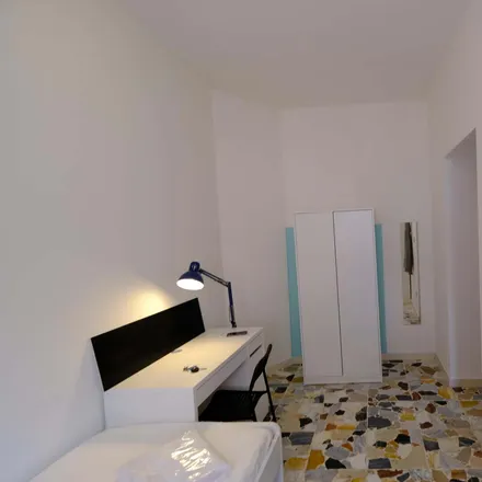 Image 8 - Via Nizza 29a, 07100 Sassari SS, Italy - Room for rent