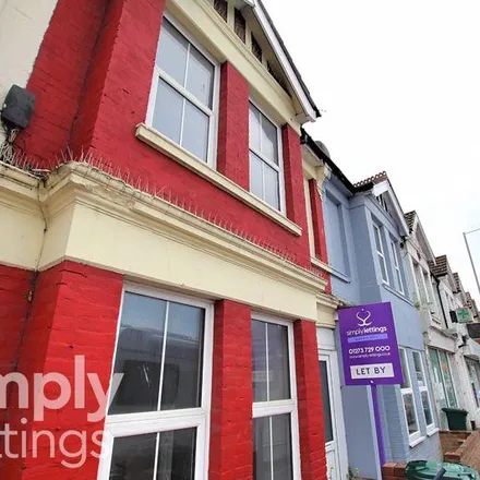 Rent this 4 bed house on 21 Lewes Road in Brighton, BN2 4AD