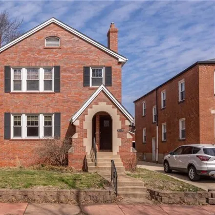 Rent this 4 bed house on 7229 Amherst Avenue in University City, University City