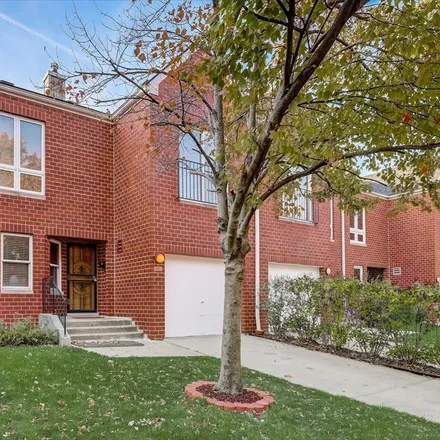 Image 2 - 1025 East 54th Street, Chicago, IL 60615, USA - Townhouse for sale