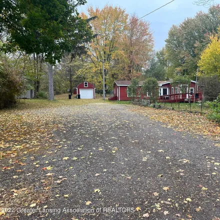 Buy this 3 bed house on 500 Lake Street in Eaton Rapids, Eaton County