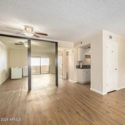 Image 8 - 1801 North 42nd Street, Phoenix, AZ 85008, USA - Apartment for rent