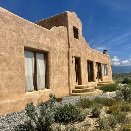 Buy this 1 bed loft on 242 Tune Road in Taos County, NM 87529