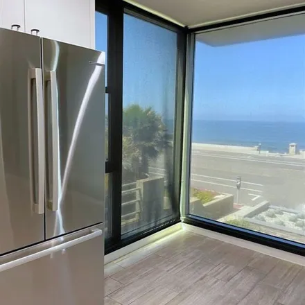 Image 8 - 122 Avenue F, Clifton, Redondo Beach, CA 90277, USA - Apartment for rent