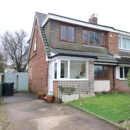 Buy this 3 bed duplex on Heswall Drive in Walshaw, BL8 3BY