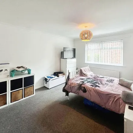 Rent this 2 bed apartment on Allington Drive in Mansfield Woodhouse, NG19 6NA