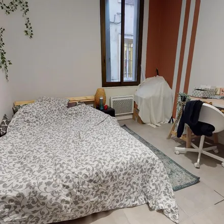 Rent this 5 bed apartment on 9 Rue de la République in 34000 Montpellier, France