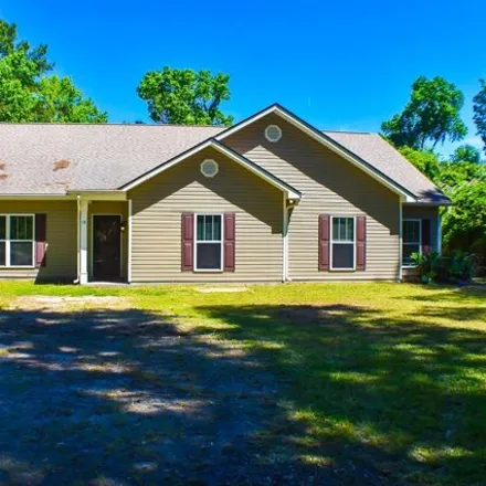 Rent this 4 bed house on 73 Isabelle Boulevard in Beaufort County, SC 29906