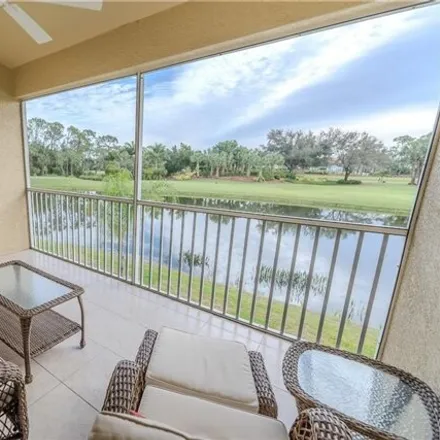 Image 2 - 9221 Spring Run Boulevard, Shadow Wood, Lee County, FL 34135, USA - Condo for sale