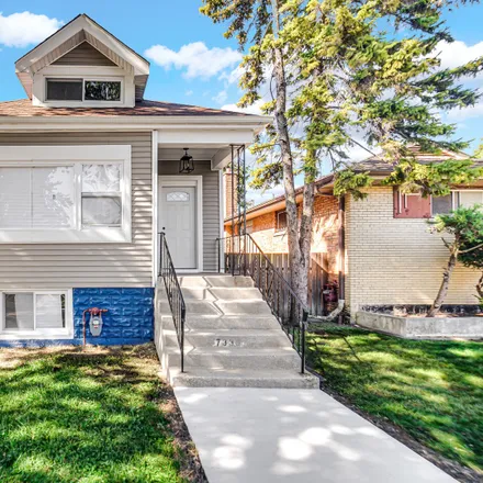 Buy this 4 bed house on 7336 South Honore Street in Chicago, IL 60636