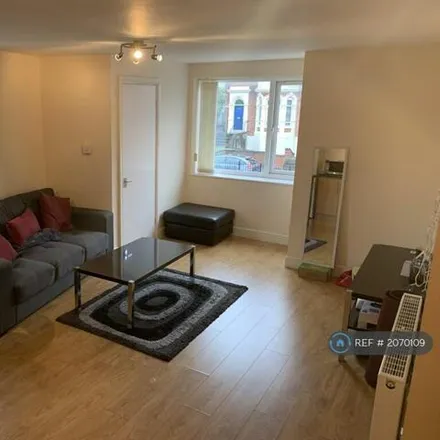 Rent this 2 bed apartment on Edwin Road in Leeds, LS6 1NU