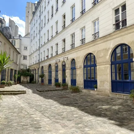Rent this 3 bed apartment on 2 Avenue de Tourville in 75007 Paris, France