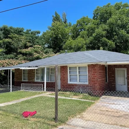 Buy this 3 bed house on 1008 4th Street South in Kaolin, Phenix City