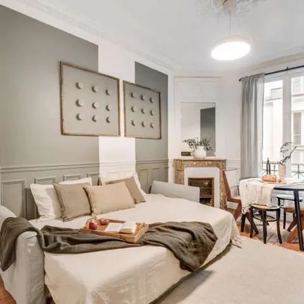 Image 2 - 62 Rue Damrémont, 75018 Paris, France - Apartment for rent