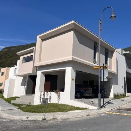 Buy this 4 bed house on Calle Caranday in Laderas, 64985 Monterrey