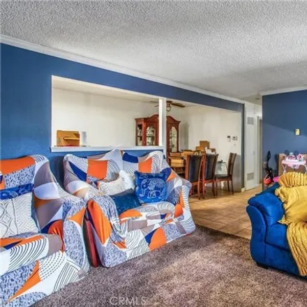 Image 8 - Las Colinas Apartments, 3250 Panorama Road, Riverside, CA 92506, USA - Condo for sale