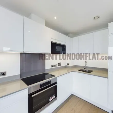 Image 9 - Barking, Cambridge Road, London, IG11 8NZ, United Kingdom - Apartment for rent