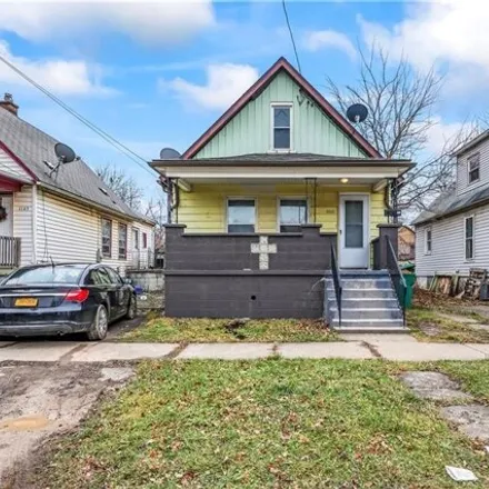 Buy this 2 bed house on 1141 Centre Avenue in City of Niagara Falls, NY 14305