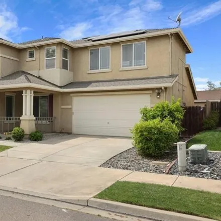 Buy this 3 bed house on 500 Esther Way in Oakdale, CA 95361