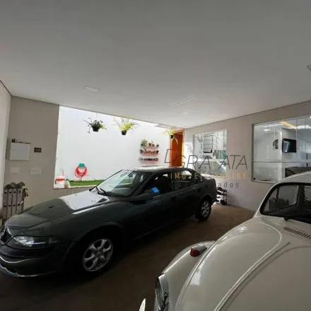 Buy this 5 bed house on Rua Quatro in Varginha - MG, 37062-180