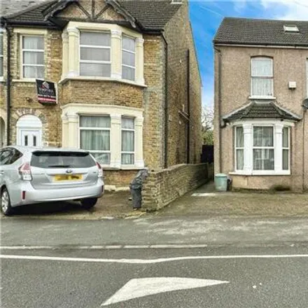 Buy this 3 bed duplex on Otterfield Road in London, UB7 8PE