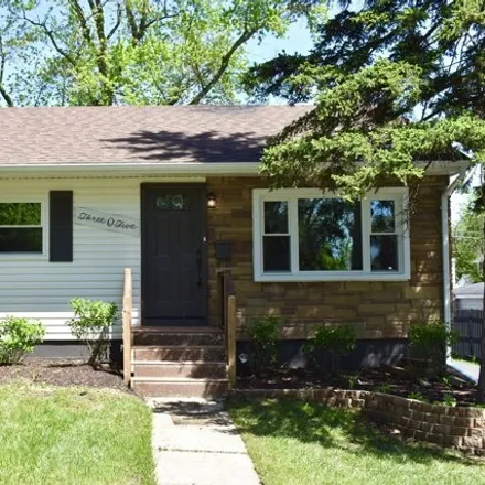 Buy this 2 bed house on 281 West Des Moines Street in Westmont, IL 60559