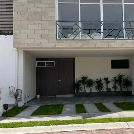 Buy this 3 bed house on Circuito 1 B in Fraccionamiento La Antigua Cementera, 72040