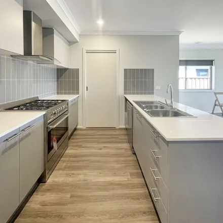 Image 9 - Dante Crescent, Bonshaw VIC 3352, Australia - Apartment for rent