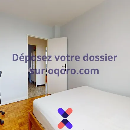 Image 1 - 1, 3, 5, 7, 9, 11 Square le Perier, 38400 Saint-Martin-d'Hères, France - Apartment for rent