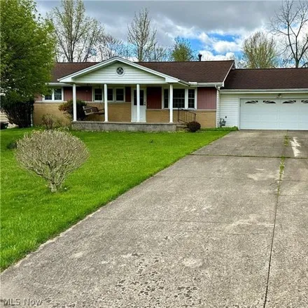 Image 3 - 198 Habant Drive, Amherst, OH 44001, USA - House for sale