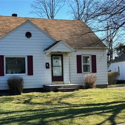 Rent this 3 bed house on 32 Dewitt Drive in Village of Sidney, NY 13838