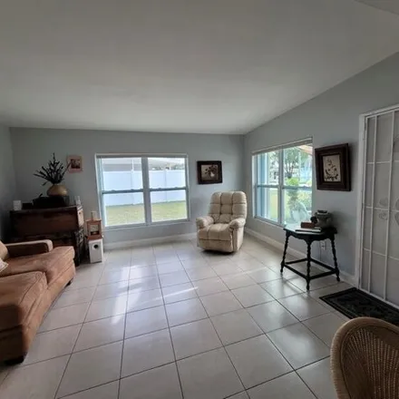 Image 4 - 1616 Smith Drive, Whispering Hills Golf Estates, Titusville, FL 32780, USA - House for sale