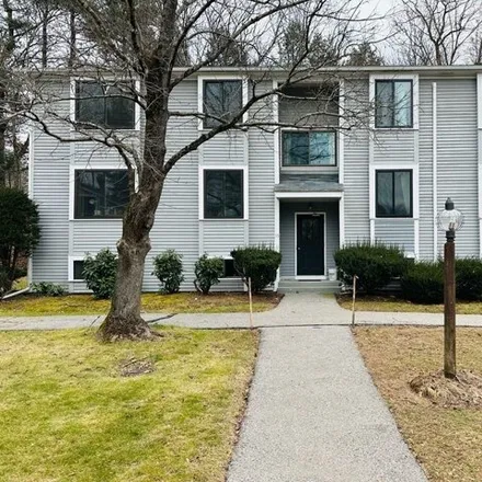 Rent this 2 bed condo on 31 Staffordshire Lane in Concord, MA 01742