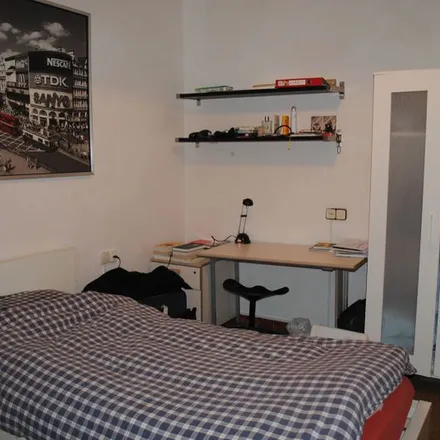 Image 2 - Carrer de Villar, 51, 08041 Barcelona, Spain - Apartment for rent
