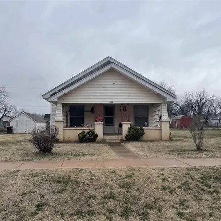 Buy this 2 bed house on 2nd Street in Carnegie, Caddo County