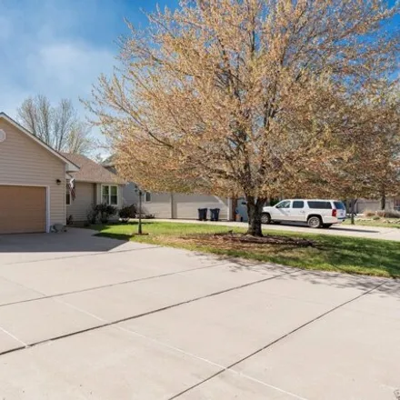 Image 3 - 1710 Cottonwood Drive, El Dorado, KS 67042, USA - House for sale