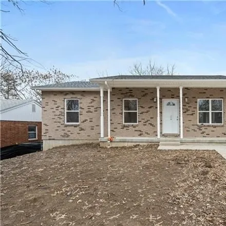 Buy this 5 bed house on East 26th Street in Independence, MO 64052