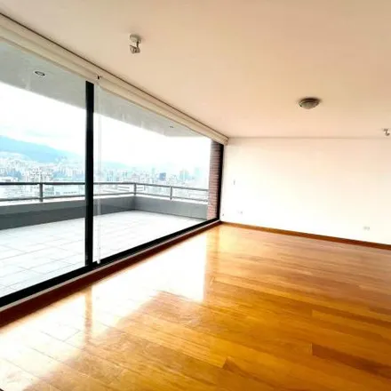 Rent this 3 bed apartment on Whymper in 170518, Quito