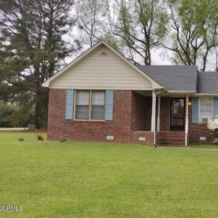 Rent this 3 bed house on 2955 East Firetower Road in Bell Fork, Greenville