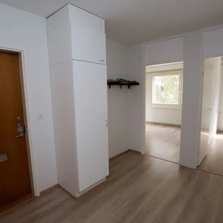 Rent this 2 bed apartment on Kivivuorenkuja 1 in 01620 Vantaa, Finland