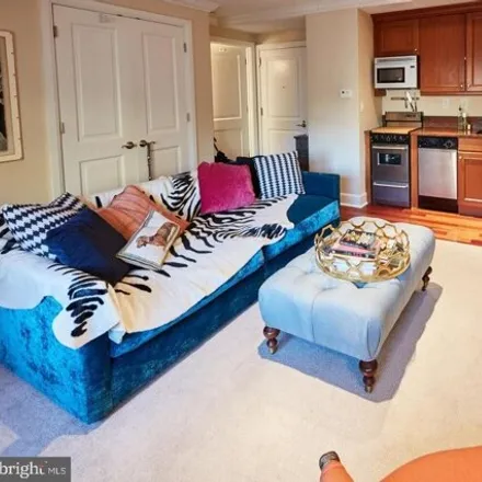Rent this 1 bed apartment on 1701-15 Locust St Unit 1807 in Philadelphia, Pennsylvania