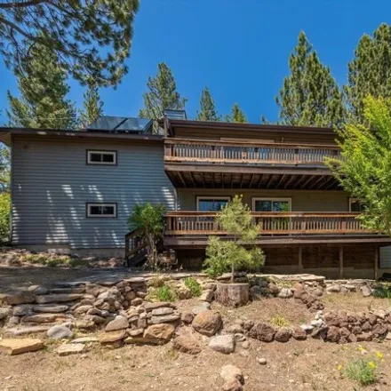 Buy this 5 bed house on 11551 East Ridge Road in Truckee, CA 96161