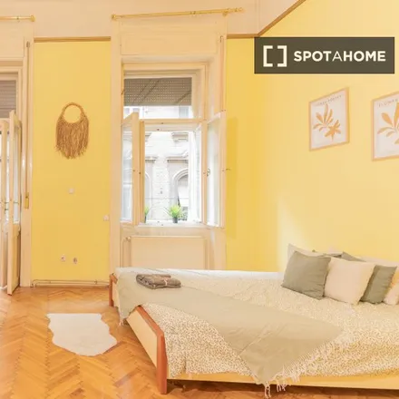 Rent this 4 bed room on Budapest in Weiner Leó utca 5, 1065