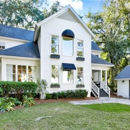 Buy this 4 bed house on 37 Lighthouse Court in Beaufort County, SC 29915